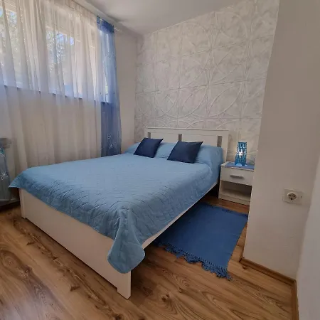 Ivana Apartment *